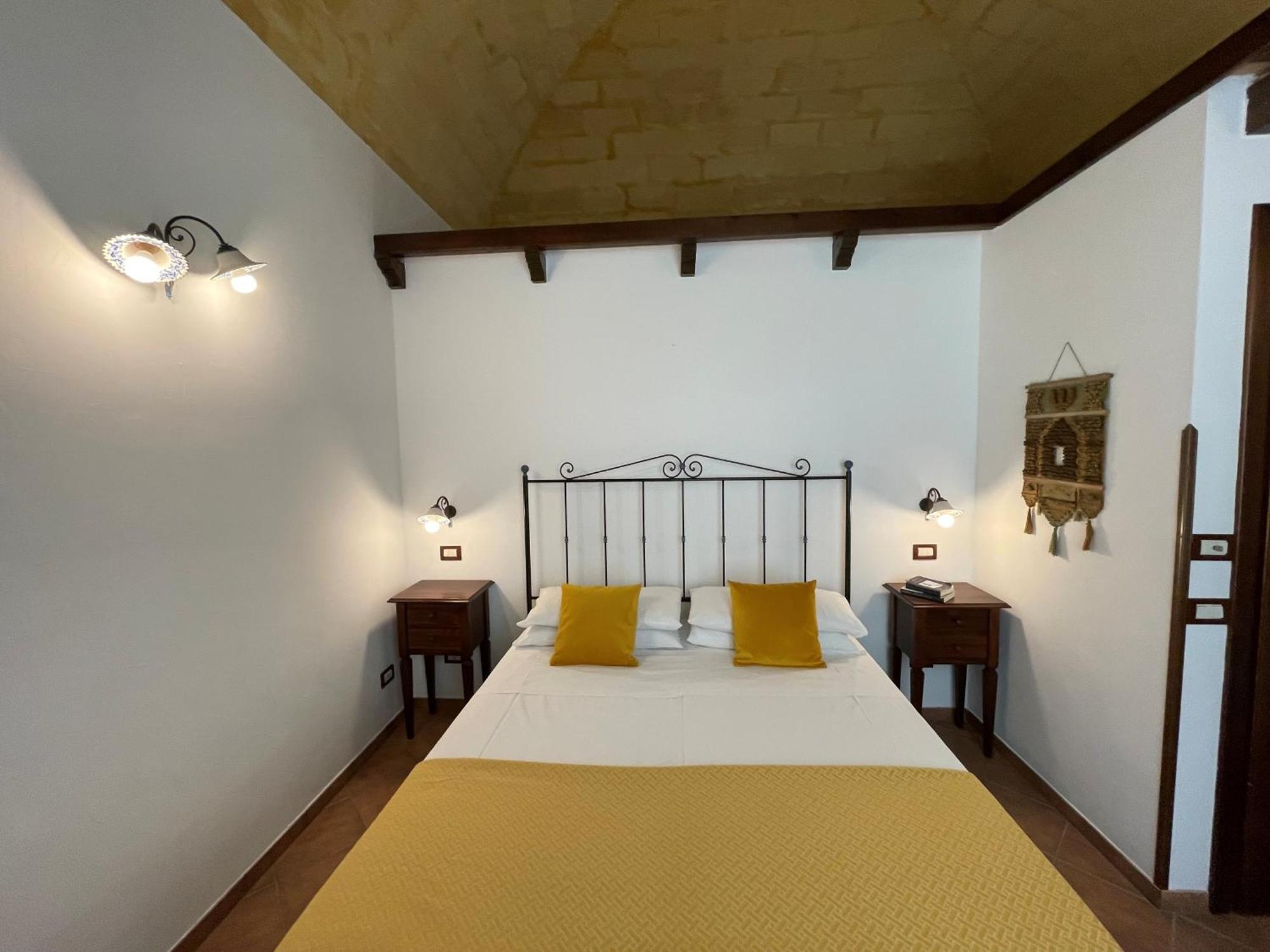 Ai Dammusi Rooms San Vito Lo Capo Exterior photo